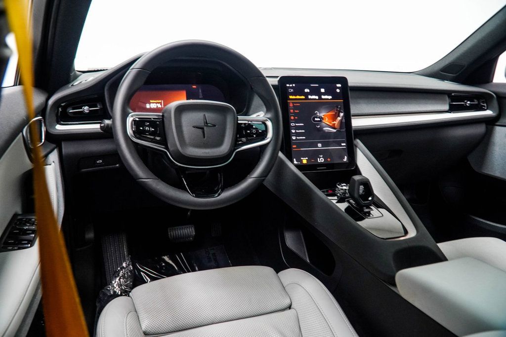 Polestar 2 photo 15