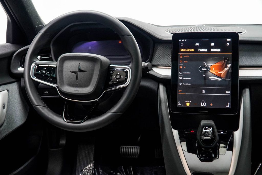 Polestar 2 photo 16