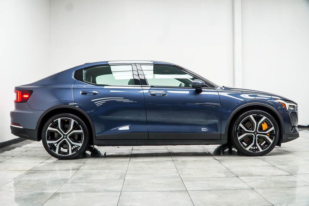 Polestar 2 photo 7