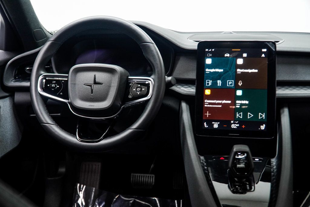 Polestar 2 photo 18