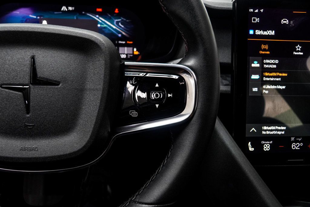 Polestar 2 photo 28