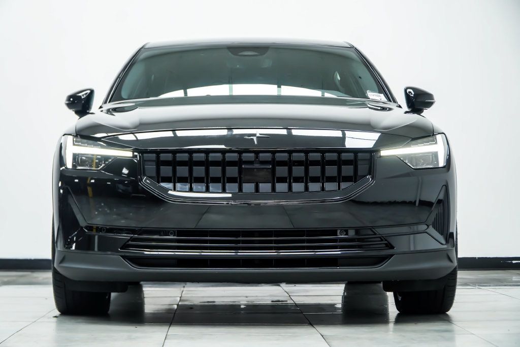 Polestar 2 photo 9