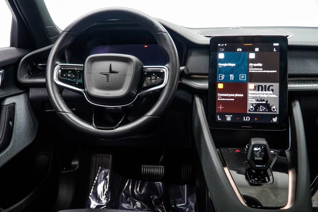 Polestar 2 photo 18