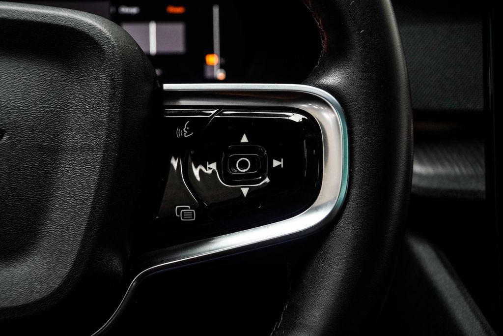 Polestar 2 photo 29