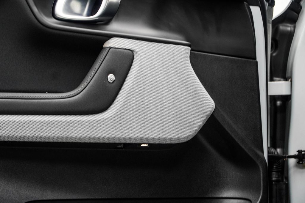 Polestar 2 photo 33
