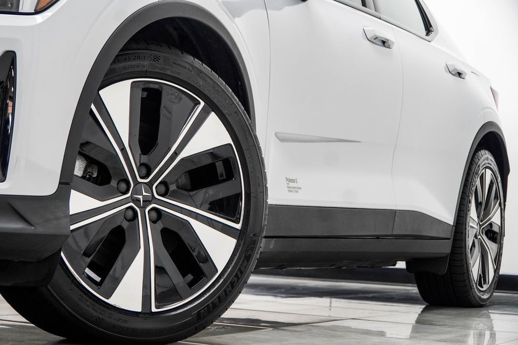 Polestar 2 photo 6