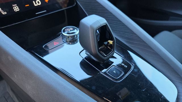 2023 Polestar 2 Long Range Single Motor Plus - 1 Owner, Low Miles - 23091414 - 18
