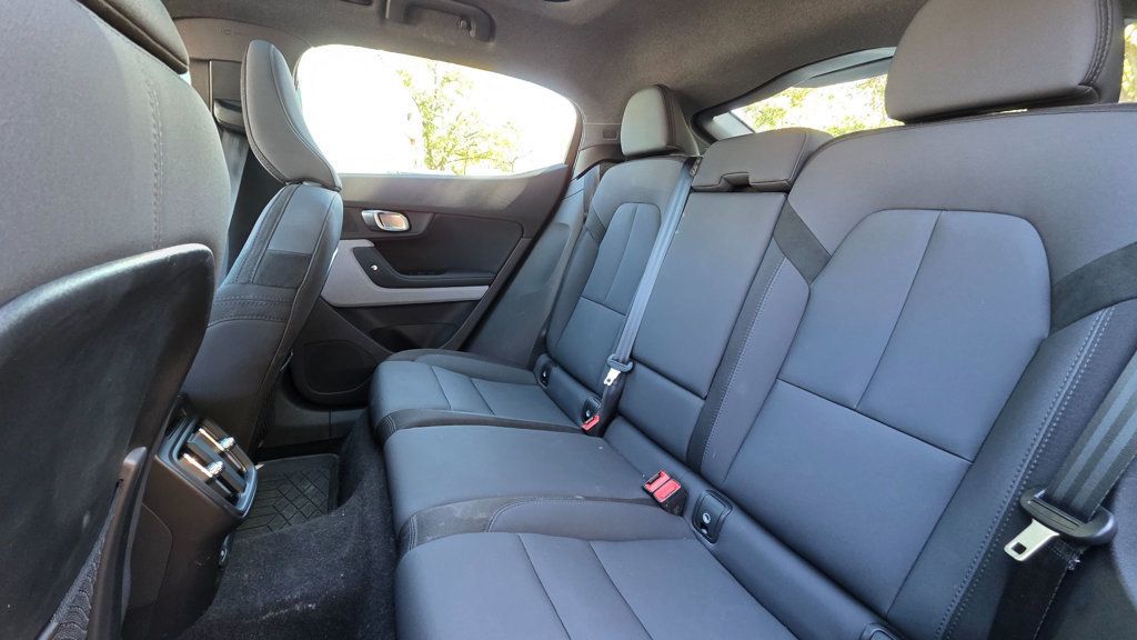 2023 Polestar 2 Long Range Single Motor Plus - 1 Owner, Low Miles - 23091414 - 28