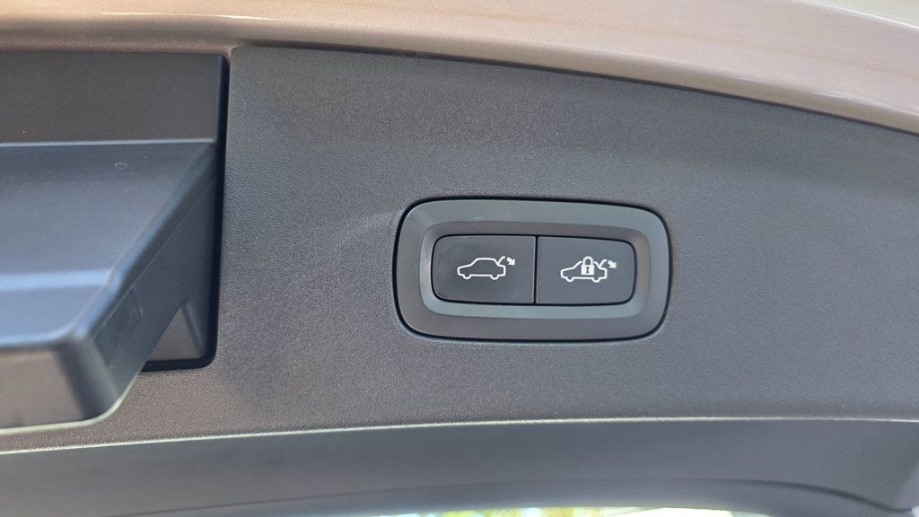 2023 Polestar 2 Long Range Single Motor Plus - 1 Owner, Low Miles - 23091414 - 41