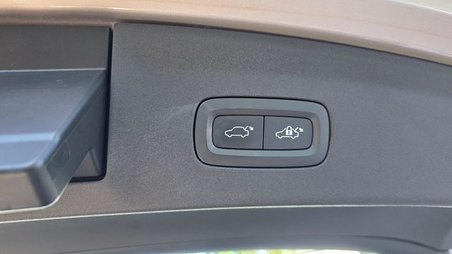 2023 Polestar 2 Long Range Single Motor Plus - 1 Owner, Low Miles - 23091414 - 41