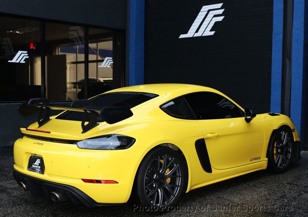 2023 Porsche 718 Cayman GT4 RS Coupe - 22683696 - 5