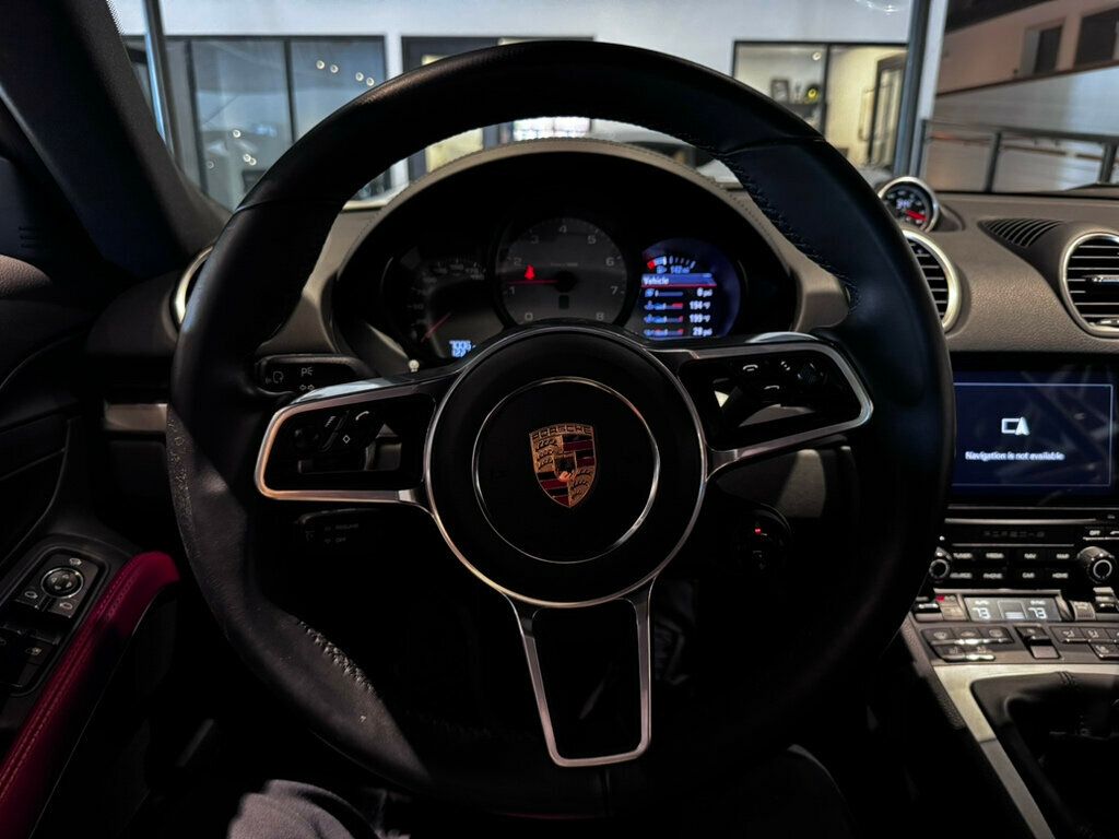 2023 Porsche 718 Cayman S/6SpeedManual/PremiumPkg/SportChronoPkg/Htd&CldSeats/HomeLink - 23036903 - 11