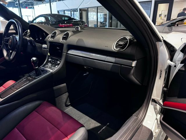2023 Porsche 718 Cayman S/6SpeedManual/PremiumPkg/SportChronoPkg/Htd&CldSeats/HomeLink - 23036903 - 19