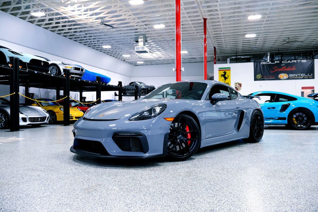 2023 Porsche Cayman GT4 photo 4