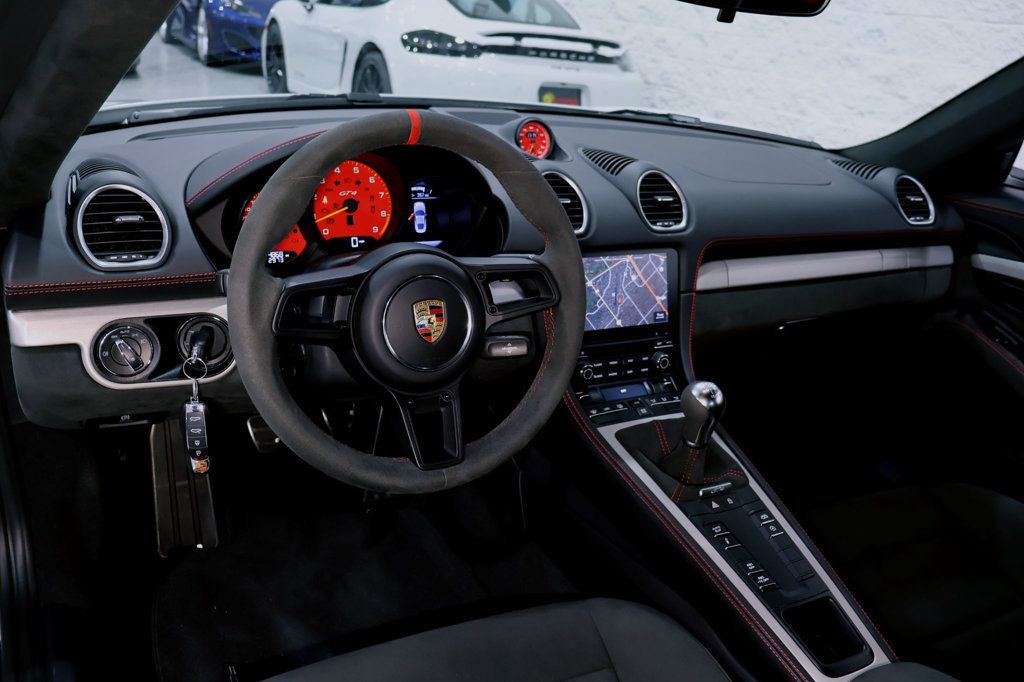 2023 Porsche 718 GT4 MANUAL CARRERA WHITE...4,855 Miles...Rare 6sp Manual  - 22961363 - 28
