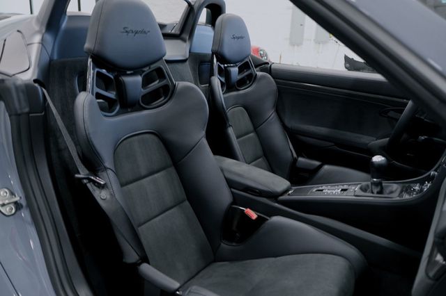 2023 Porsche 718 SPYDER Manual ARCTIC GREY...890 Miles...Rare 6sp Manual  - 22900830 - 19