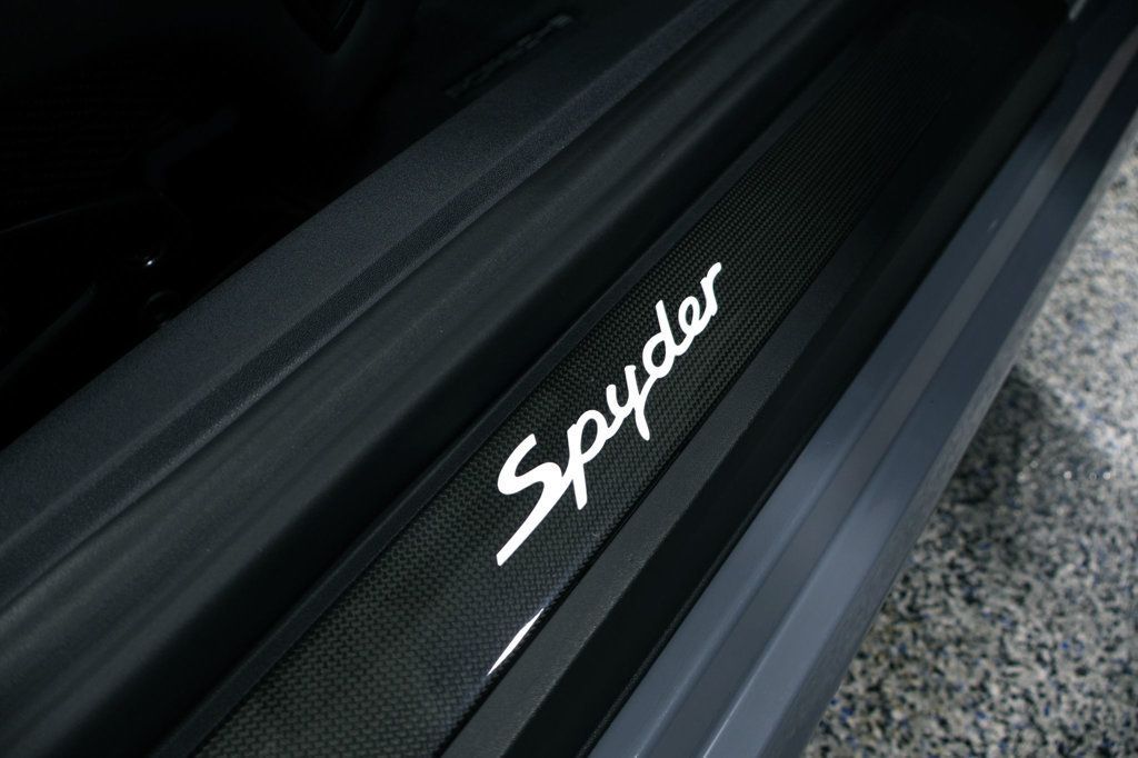 2023 Porsche Boxster Spyder photo 29