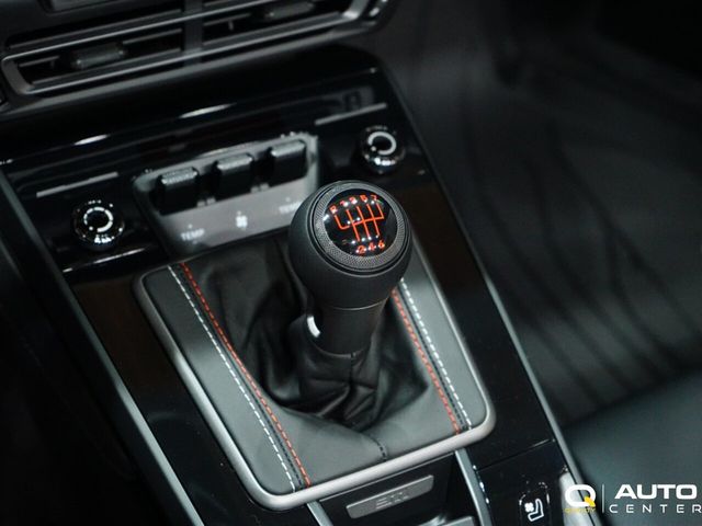 2023 Porsche 911  - 22965129 - 32