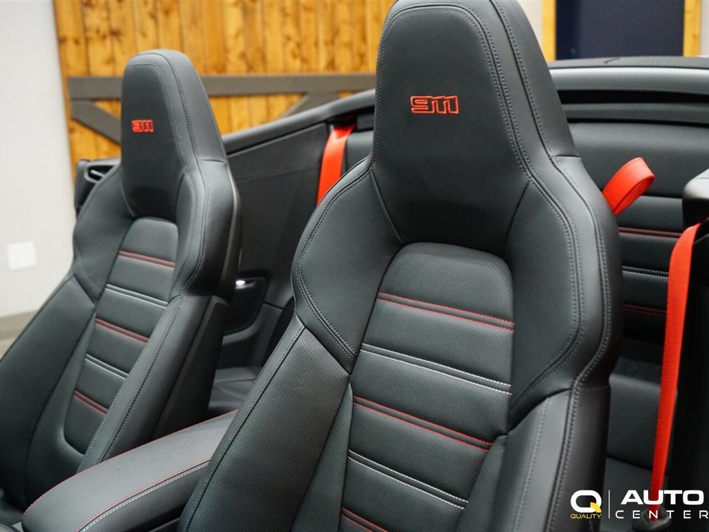 2023 Porsche 911  - 23037364 - 23