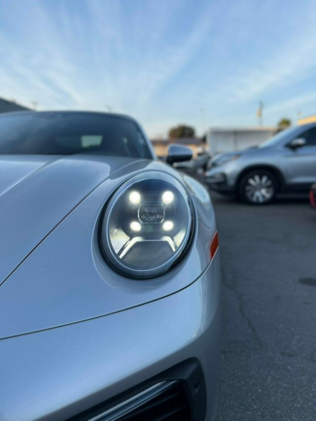 2023 Porsche 911 Carrera Cabriolet - 22937229 - 24