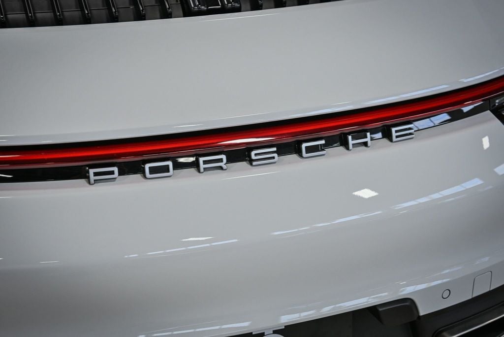 2023 Porsche 911 Carrera Cabriolet - 22954538 - 15