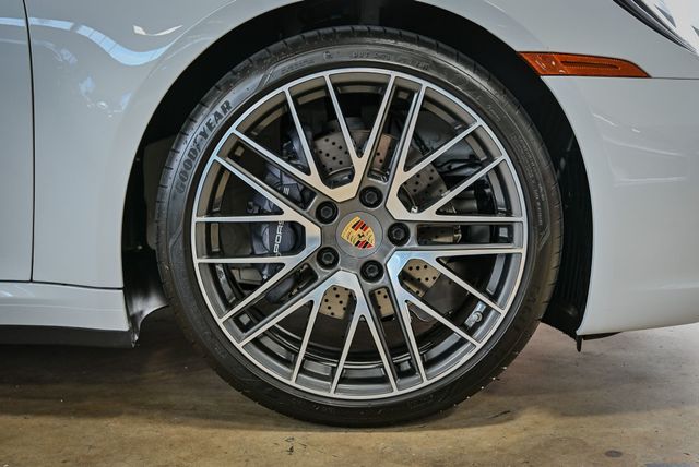 2023 Porsche 911 Carrera Cabriolet - 22954538 - 20