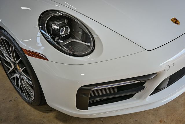 2023 Porsche 911 Carrera Cabriolet - 22954538 - 4