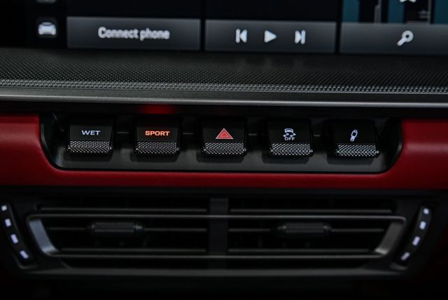 2023 Porsche 911 Carrera Cabriolet - 22954538 - 54