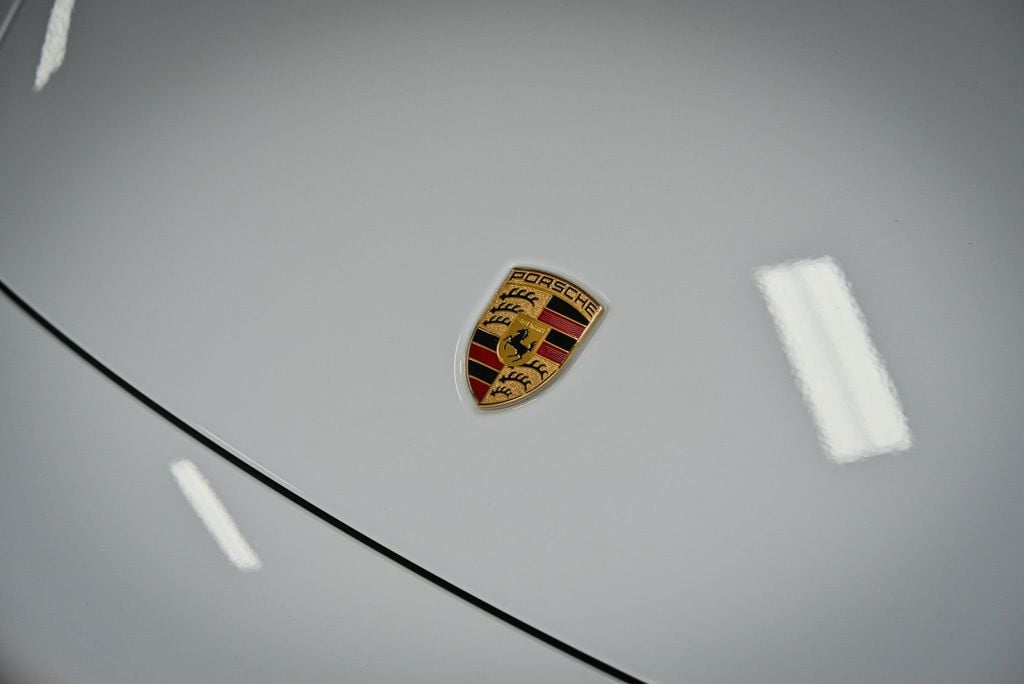 2023 Porsche 911 Carrera Cabriolet - 22954538 - 7
