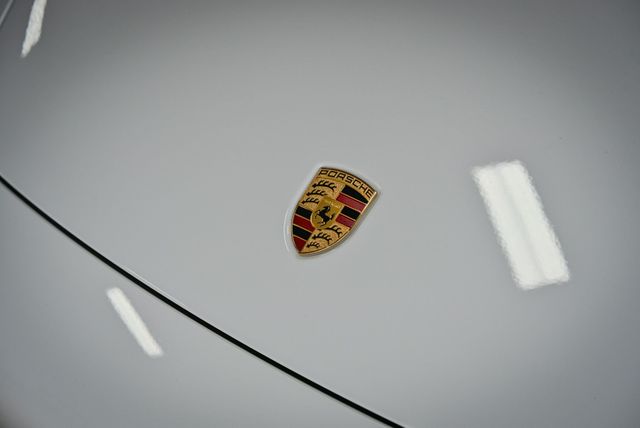 2023 Porsche 911 Carrera Cabriolet - 22954538 - 7