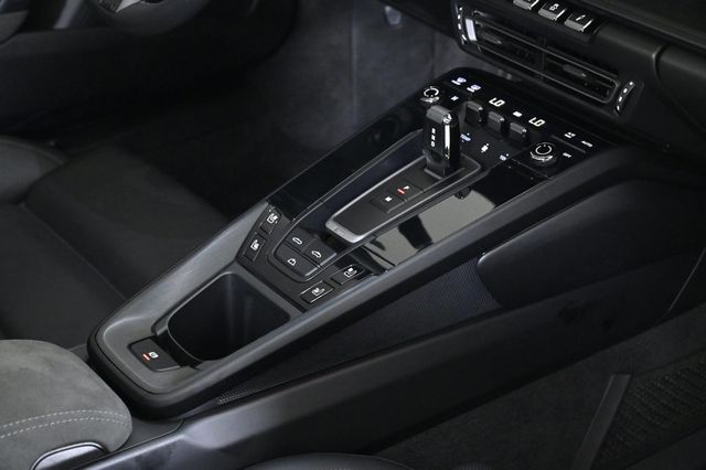 2023 Porsche 911 Carrera GTS - 22914179 - 25