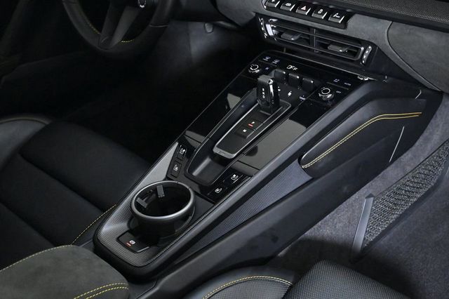 2023 Porsche 911 Carrera GTS - 22915834 - 27