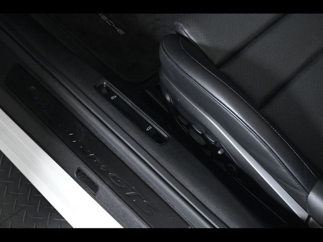 2023 Porsche 911 Carrera GTS - 23090101 - 25