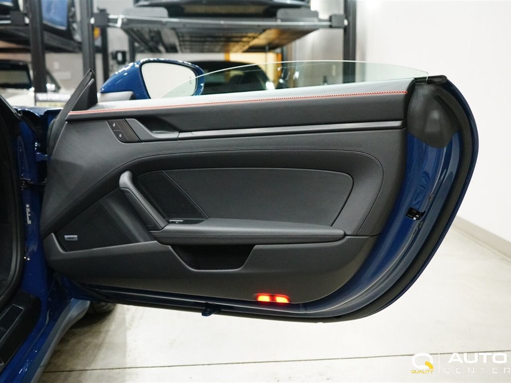 2023 Porsche 911 Carrera GTS Cabriolet - 22965129 - 17