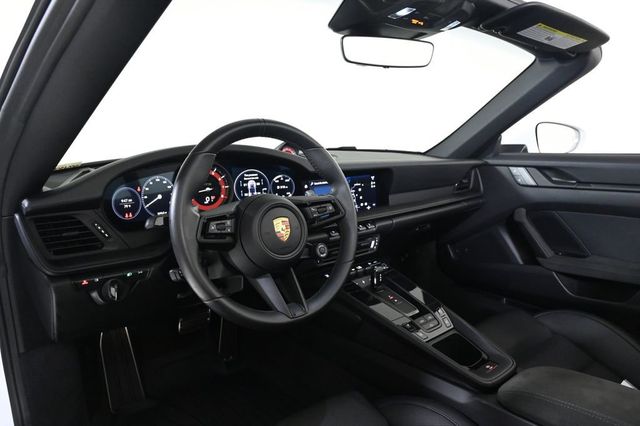 2023 Porsche 911 Carrera GTS Cabriolet - 22973667 - 11