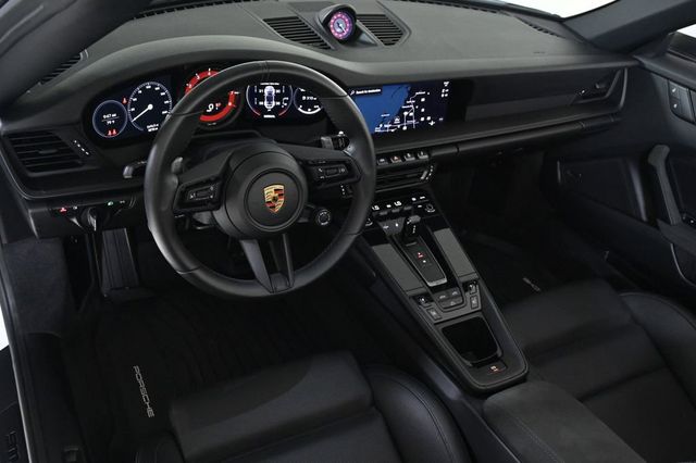 2023 Porsche 911 Carrera GTS Cabriolet - 22973667 - 3