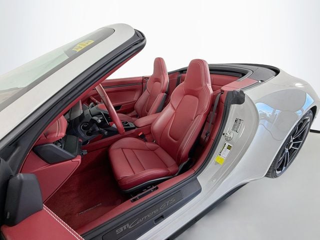 2023 Porsche 911 Carrera GTS Cabriolet - 23061079 - 4