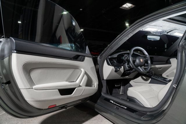 2023 Porsche 911 Carrera GTS Coupe - 23034926 - 28