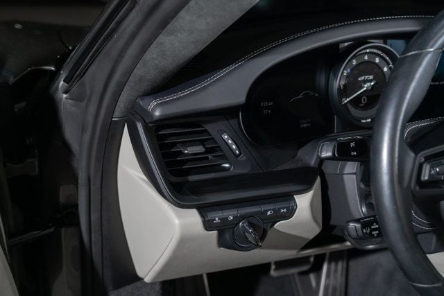 2023 Porsche 911 Carrera GTS Coupe - 23034926 - 31