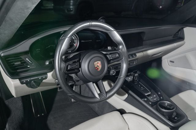 2023 Porsche 911 Carrera GTS Coupe - 23034926 - 32