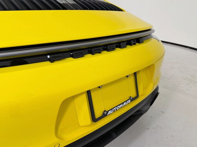 2023 Porsche 911 Carrera GTS Coupe - 23060425 - 10