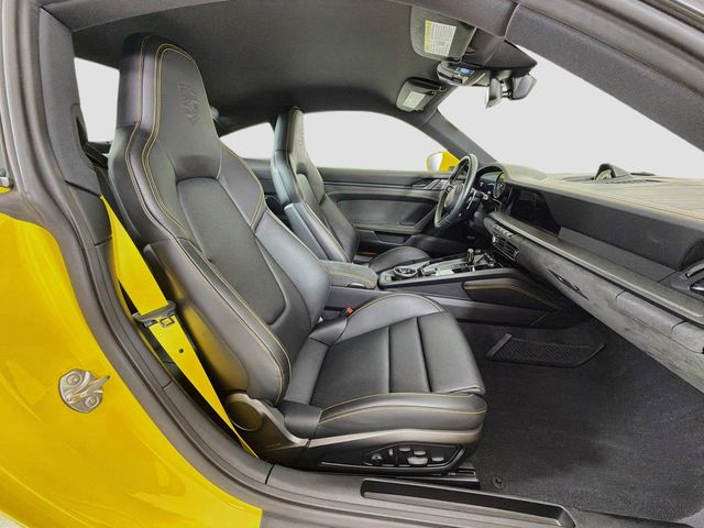2023 Porsche 911 Carrera GTS Coupe - 23060425 - 25