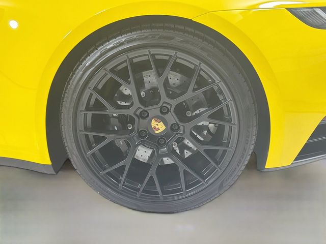 2023 Porsche 911 Carrera GTS Coupe - 23060425 - 29
