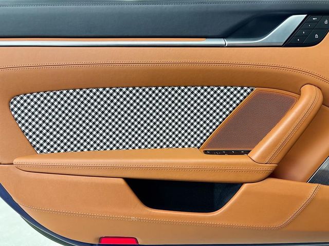 2023 Porsche 911 Turbo Cabriolet - 23041200 - 25