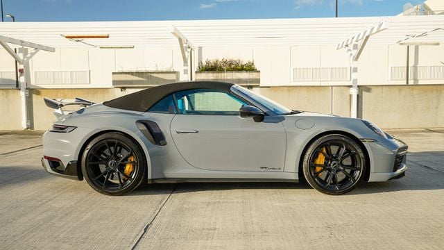 2023 Porsche 911 Turbo S Cabriolet - 22764966 - 17