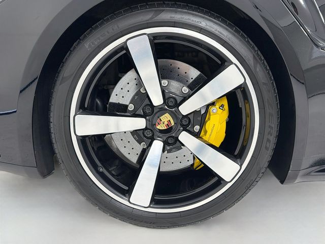 2023 Porsche 911 Turbo S Cabriolet - 23069381 - 38
