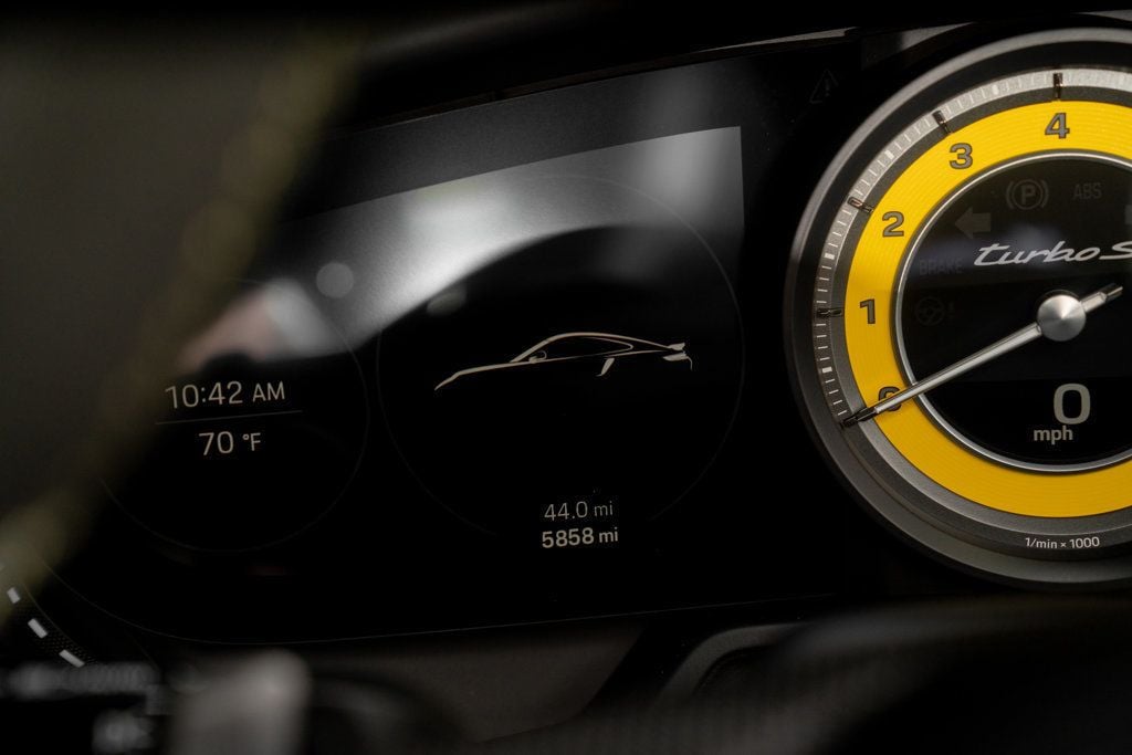 Porsche 911 photo 17