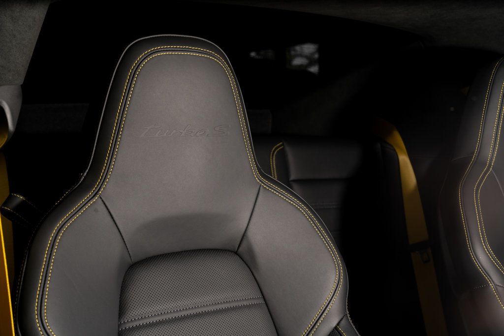 Porsche 911 photo 29