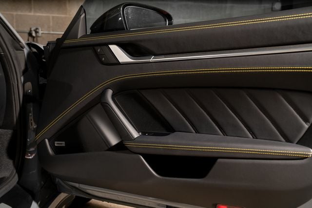 2023 Porsche 911 Turbo S Coupe - 23078364 - 30