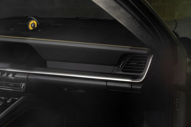 2023 Porsche 911 Turbo S Coupe - 23078364 - 33